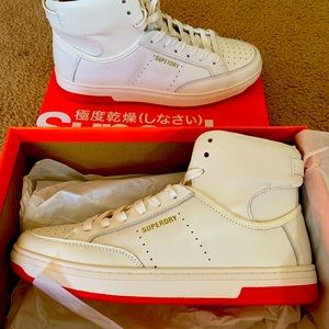 Brand new Men’s Superdry basketball trainer sneakers. Size 9. In original box.